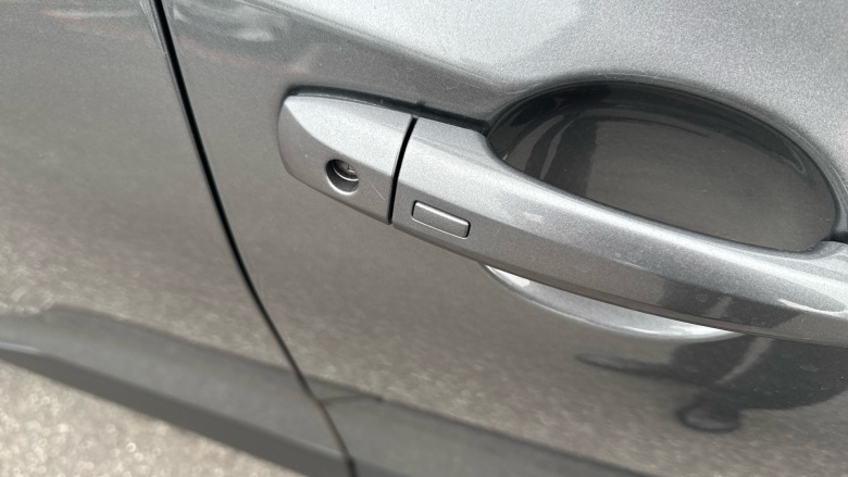 Nissan Juke 1.0 DiG-T 114 N-Connecta 5dr Petrol Hatchback